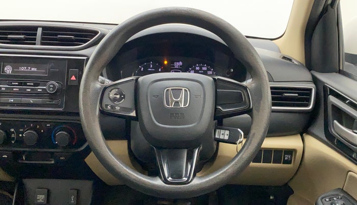 2018 Honda Amaze 1.5L I-DTEC S, Diesel, Manual, 1,34,057 km, Steering Wheel Close Up