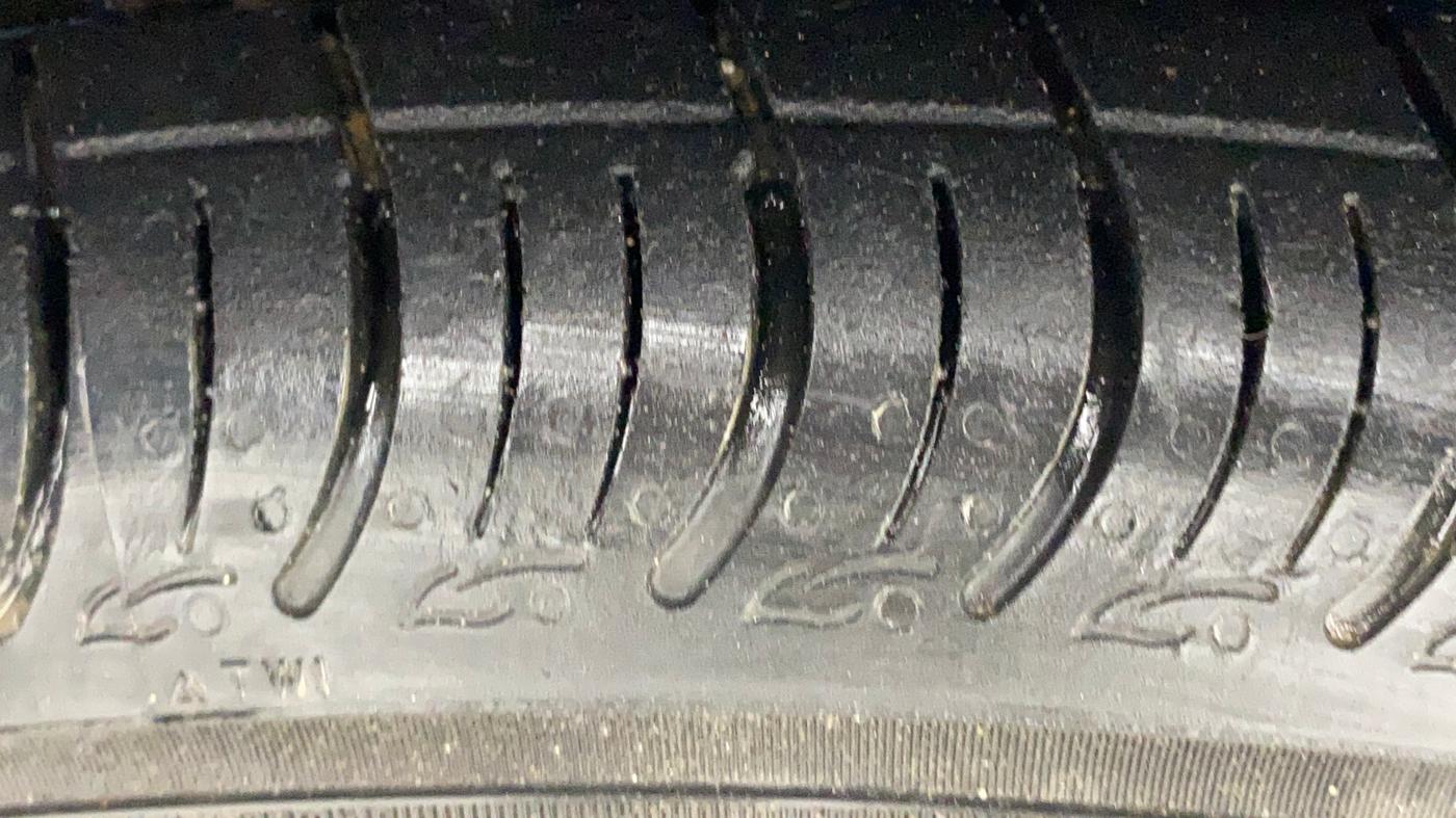 2018 Maruti Celerio VXI AMT, Petrol, Automatic, 53,530 km, Left Front Tyre Tread
