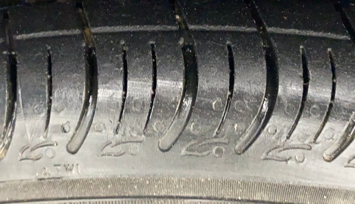 2018 Maruti Celerio VXI AMT, Petrol, Automatic, 53,513 km, Left Front Tyre Tread