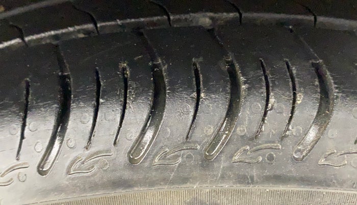 2018 Maruti Celerio VXI AMT, Petrol, Automatic, 53,513 km, Right Rear Tyre Tread