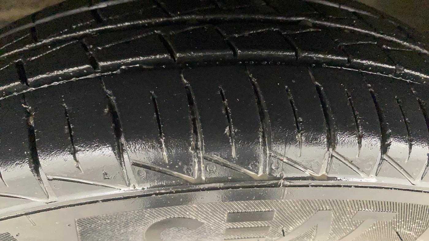 2021 Maruti Alto VXI PLUS, Petrol, Manual, 14,775 km, Left Front Tyre Tread