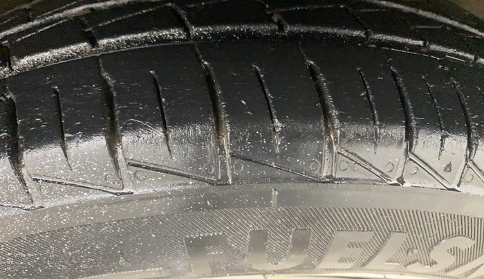 2021 Maruti Alto VXI PLUS, Petrol, Manual, 14,775 km, Right Front Tyre Tread