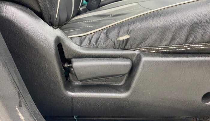 2021 Maruti Alto LXI, Petrol, Manual, 12,948 km, Driver Side Adjustment Panel