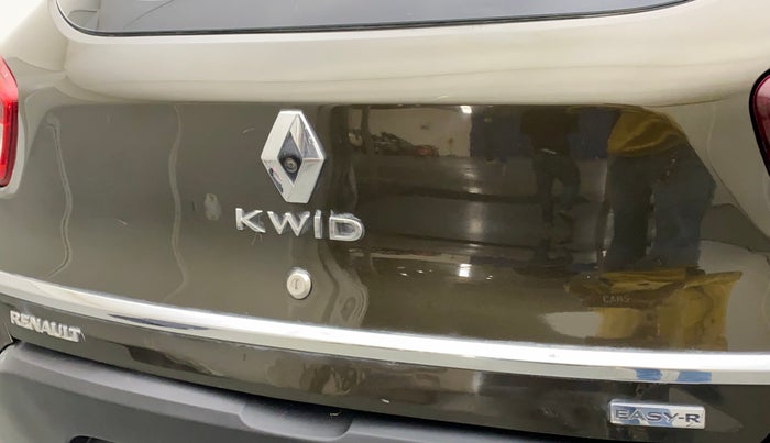 2018 Renault Kwid RXT 1.0 AMT (O), Petrol, Automatic, 33,105 km, Dicky (Boot door) - Slightly dented