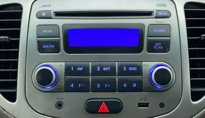 2012 Hyundai i10 MAGNA 1.2 KAPPA2, Petrol, Manual, 22,444 km, Infotainment System