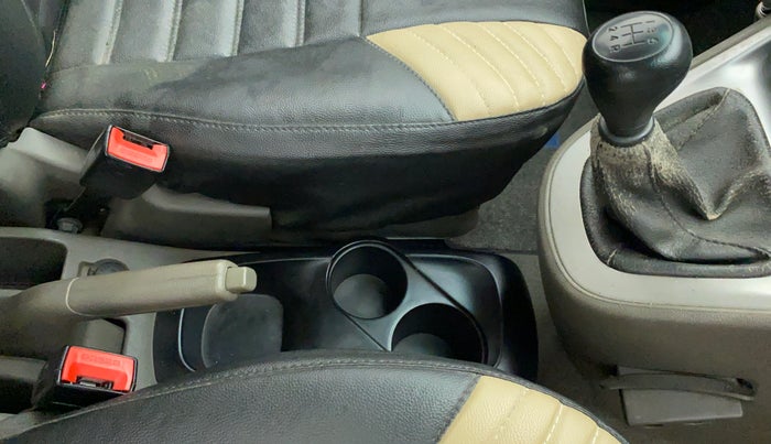 2012 Hyundai i10 MAGNA 1.2 KAPPA2, Petrol, Manual, 22,444 km, Gear Lever