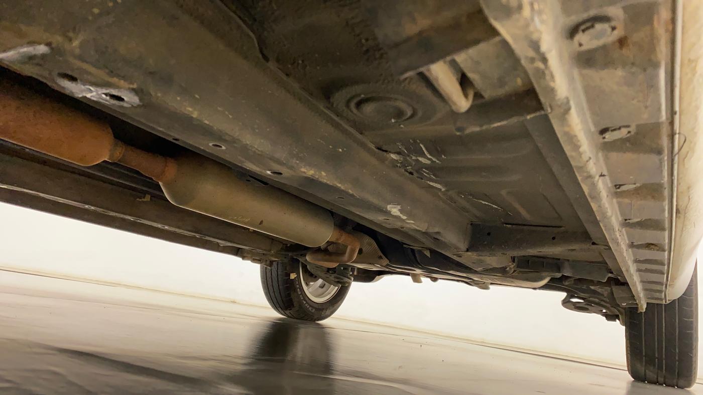 2014 Maruti Swift ZXI, Petrol, Manual, 1,38,222 km, Right Side Underbody