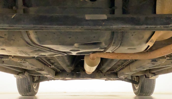 2014 Maruti Swift ZXI, Petrol, Manual, 1,38,222 km, Rear Underbody