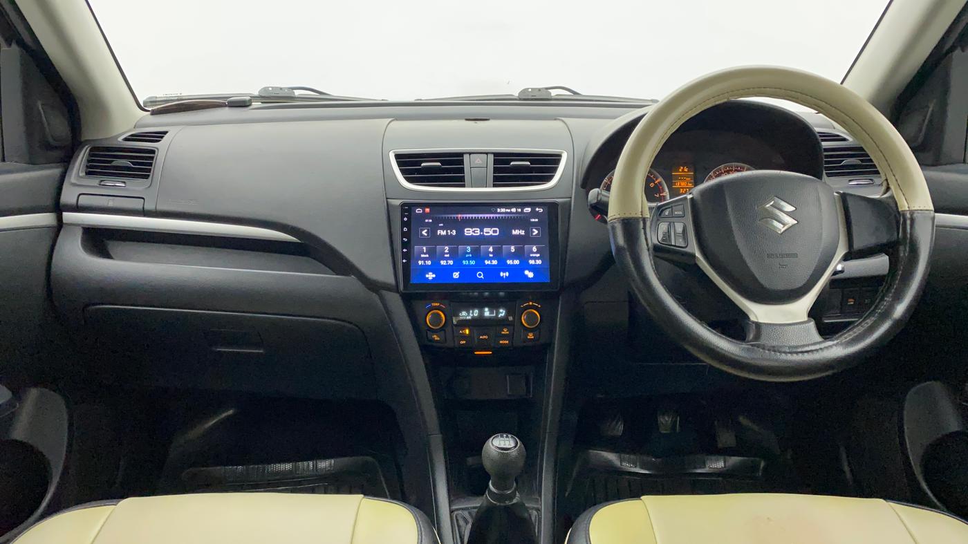 2014 Maruti Swift ZXI, Petrol, Manual, 1,38,222 km, Dashboard
