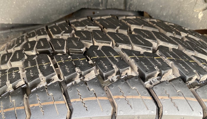 2024 Mahindra Thar LX HT PETROL 4WD MT, Petrol, Manual, 18,457 km, Right Rear Tyre Tread