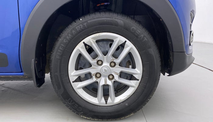 2020 Renault TRIBER 1.0 RXT, Petrol, Manual, 25,489 km, Right Front Wheel