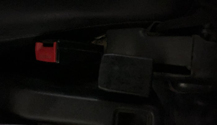 2019 Maruti Eeco 5 STR WITH A/C+HTR, Petrol, Manual, 40,669 km, Driver Side Adjustment Panel