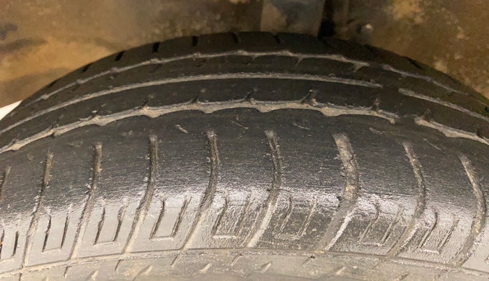 2017 Maruti Wagon R 1.0 VXI AMT, Petrol, Automatic, 24,034 km, Left Front Tyre Tread