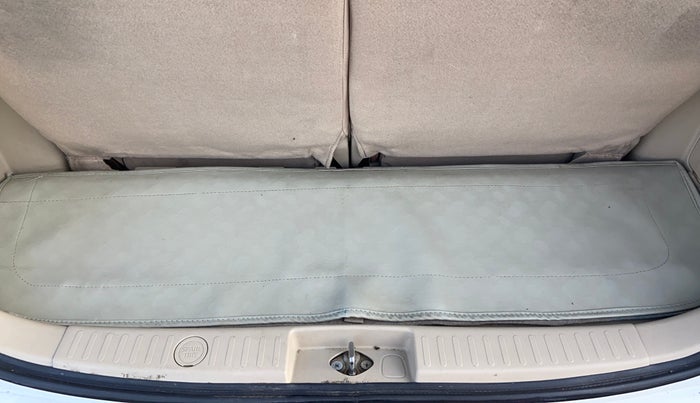 2016 Maruti Ertiga VXI, Petrol, Manual, 28,858 km, Boot Inside