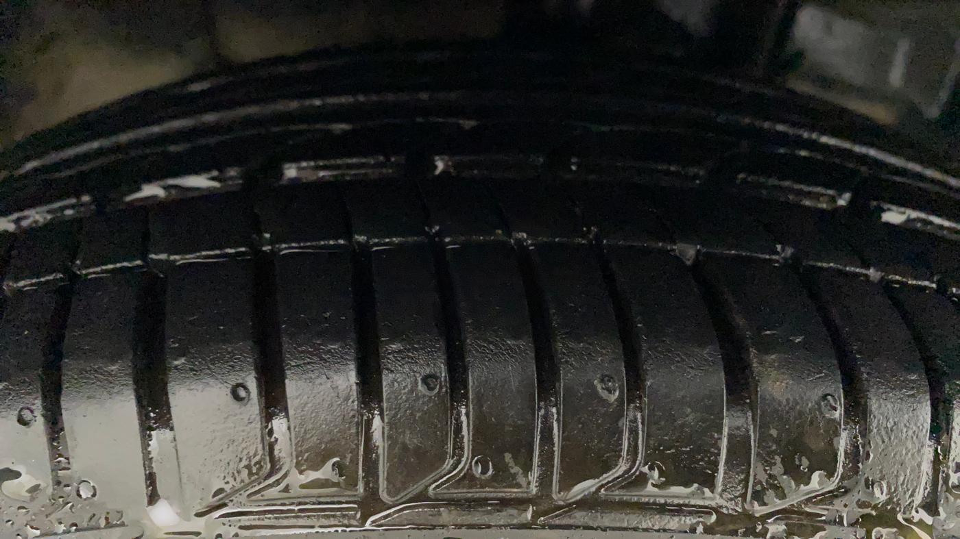 2020 Tata Tiago XZ PLUS PETROL, Petrol, Manual, 67,016 km, Right Front Tyre Tread