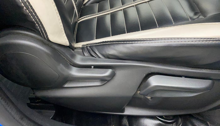 2020 Tata Tiago XZ PLUS PETROL, Petrol, Manual, 67,016 km, Driver Side Adjustment Panel