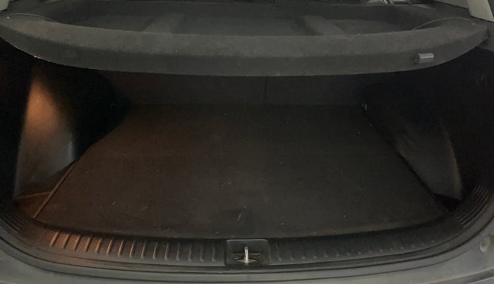 2019 KIA SELTOS GTK 1.4 PETROL, Petrol, Manual, 58,785 km, Boot Inside