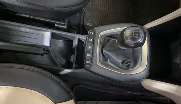 2019 Hyundai NEW SANTRO SPORTZ MT, Petrol, Manual, 79,275 km, Gear Lever