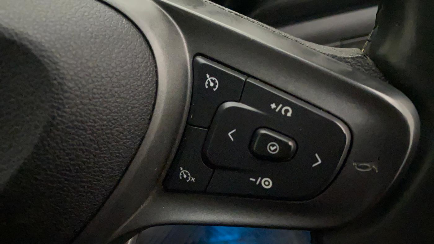 2020 Tata ALTROZ XZ PETROL, Petrol, Manual, 11,831 km, Adaptive Cruise Control