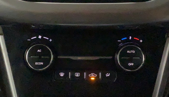 2017 Tata NEXON XZ PLUS PETROL, Petrol, Manual, 55,114 km, Automatic Climate Control