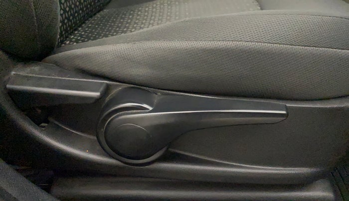 2017 Tata NEXON XZ PLUS PETROL, Petrol, Manual, 55,114 km, Driver Side Adjustment Panel