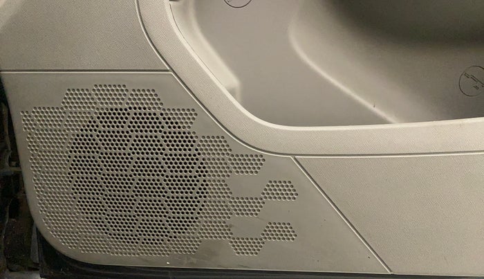 2017 Tata NEXON XZ PLUS PETROL, Petrol, Manual, 55,114 km, Speaker