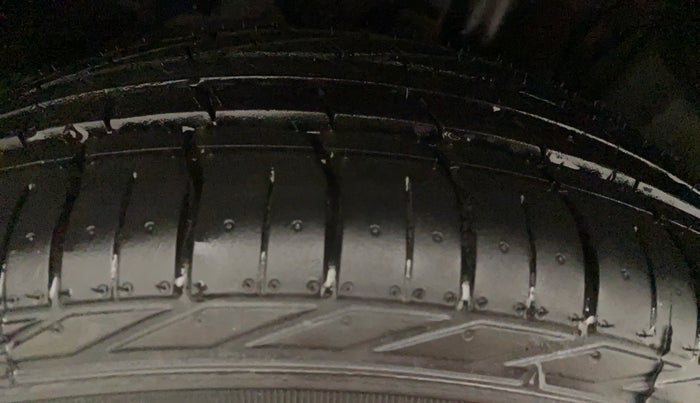 2017 Tata NEXON XZ PLUS PETROL, Petrol, Manual, 55,114 km, Right Rear Tyre Tread