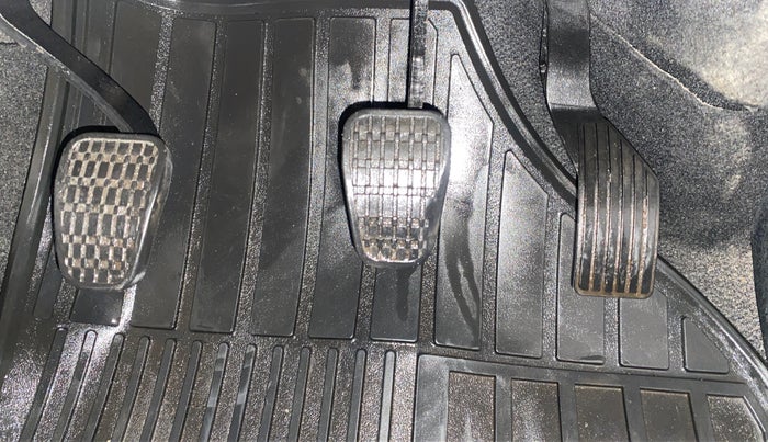 2017 Tata NEXON XZ PLUS PETROL, Petrol, Manual, 55,114 km, Pedals