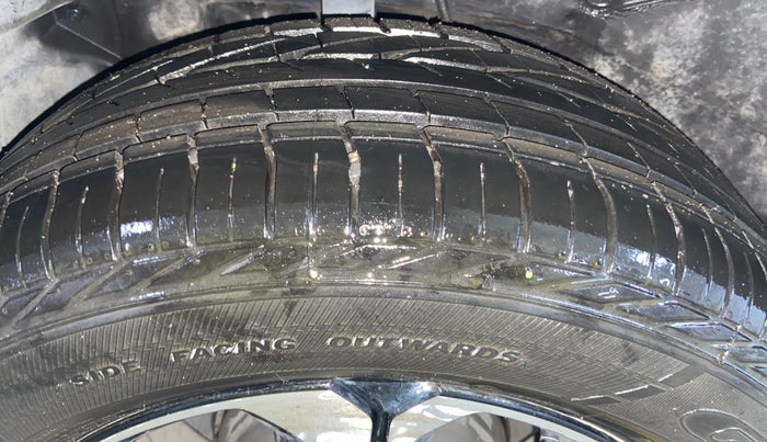 2023 Tata NEXON XZ PLUS PETROL SUNROOF, Petrol, Manual, 7,308 km, Right Rear Tyre Tread