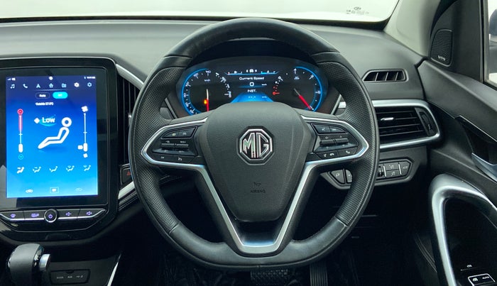 2019 MG HECTOR SHARP DCT PETROL, Petrol, Automatic, 13,186 km, Steering Wheel Close Up
