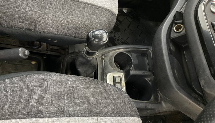 2019 Datsun Redi Go T (O), Petrol, Manual, 28,678 km, Gear Lever