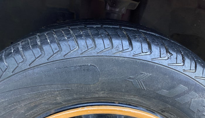 2019 Datsun Redi Go T (O), Petrol, Manual, 28,678 km, Left Front Tyre Tread