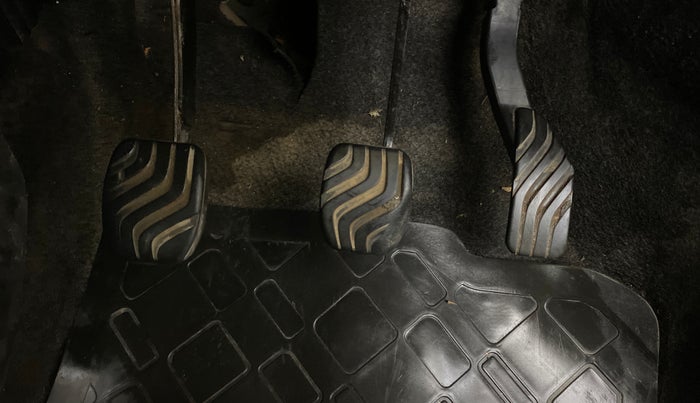 2019 Datsun Redi Go T (O), Petrol, Manual, 28,678 km, Pedals