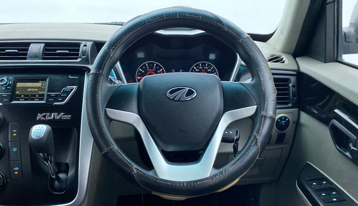 2016 Mahindra Kuv100 K6 6 STR, Petrol, Manual, 22,596 km, Steering Wheel Close Up