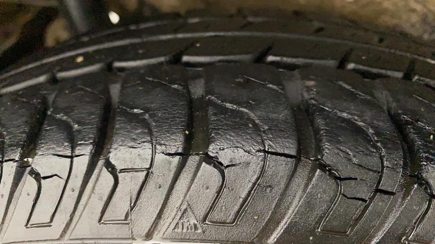 2015 Maruti Wagon R 1.0 VXI, Petrol, Manual, 22,367 km, Right Rear Tyre Tread