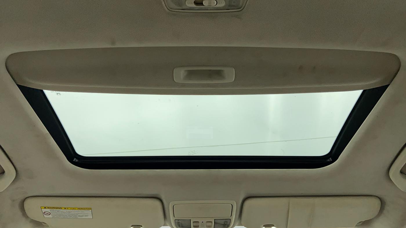 2013 Honda CRV 2.4 AWD AT AVN, Petrol, Automatic, 63,887 km, Moonroof/ Sunroof