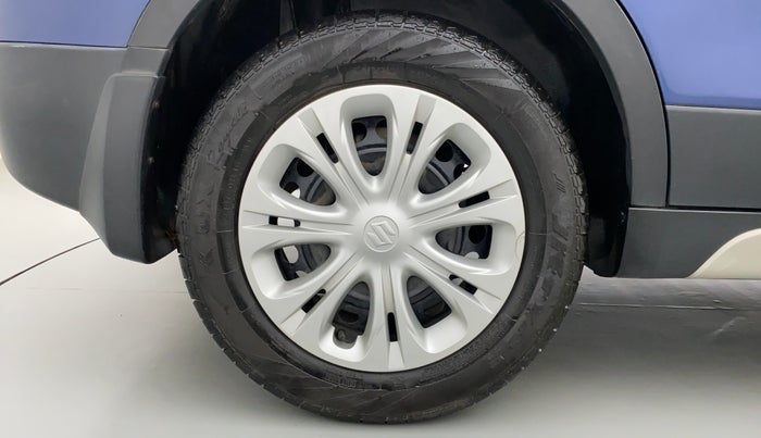 2017 Maruti S Cross DELTA SHVS, Diesel, Manual, 45,606 km, Right Rear Wheel