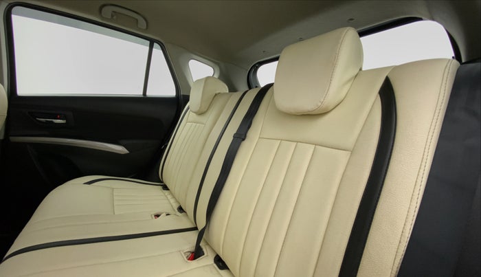 2017 Maruti S Cross DELTA SHVS, Diesel, Manual, 45,606 km, Right Side Rear Door Cabin