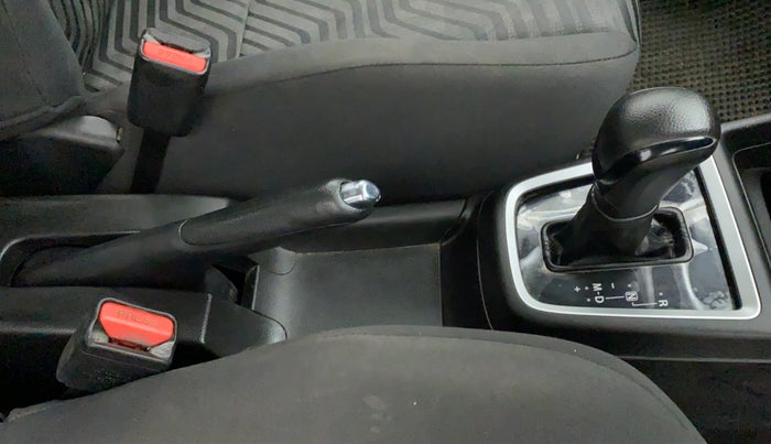 2018 Maruti Swift VXI AMT, Petrol, Automatic, 48,274 km, Gear Lever