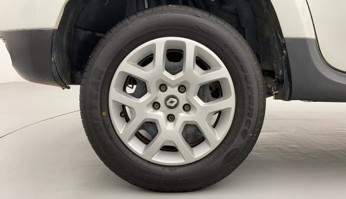 2016 Renault Duster RXL PETROL 104, Petrol, Manual, 45,641 km, Right Rear Wheel