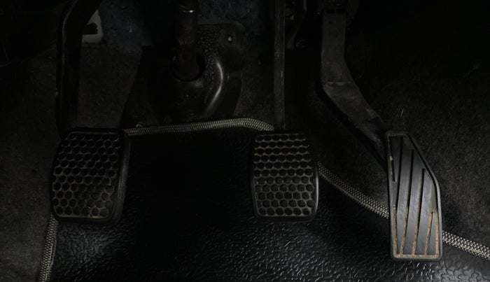 2021 Maruti Alto LXI, Petrol, Manual, 20,870 km, Pedals