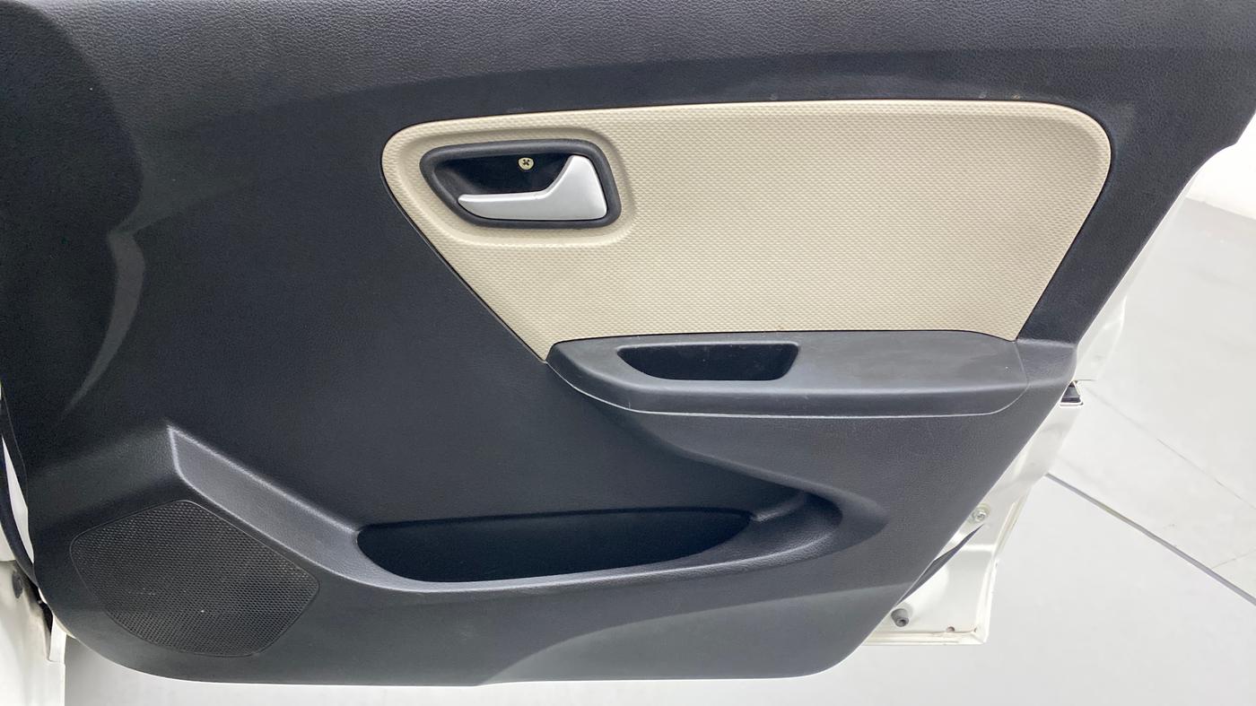 2021 Maruti Alto LXI, Petrol, Manual, 20,870 km, Driver Side Door Panels Control
