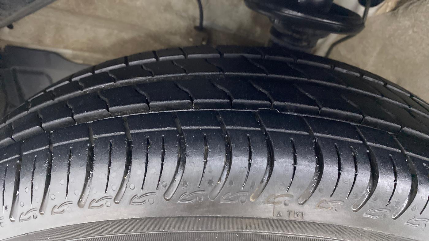 2022 Maruti S PRESSO VXI PLUS, Petrol, Manual, 1,397 km, Left Front Tyre Tread
