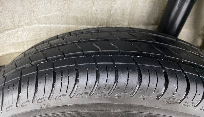2022 Maruti S PRESSO VXI PLUS, Petrol, Manual, 1,397 km, Left Rear Tyre Tread