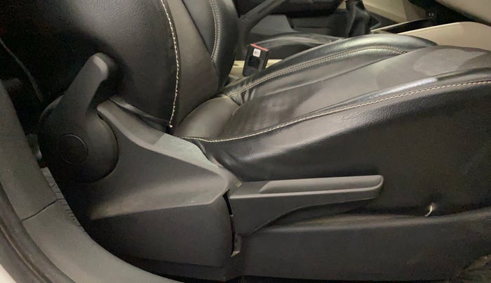 2022 Skoda SLAVIA AMBITION 1.0L TSI MT, Petrol, Manual, 78,412 km, Driver Side Adjustment Panel