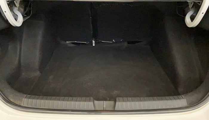 2022 Skoda SLAVIA AMBITION 1.0L TSI MT, Petrol, Manual, 78,412 km, Boot Inside