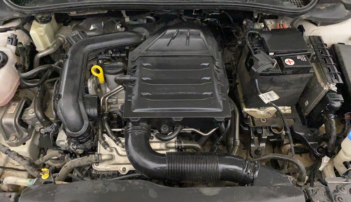 2022 Skoda SLAVIA AMBITION 1.0L TSI MT, Petrol, Manual, 78,412 km, Engine View