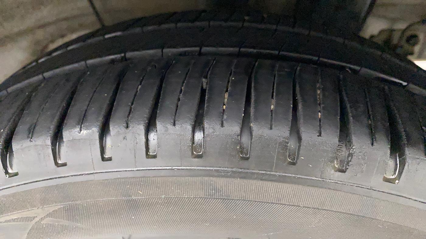 2017 Hyundai Xcent SX 1.2, Petrol, Manual, 92,097 km, Left Rear Tyre Tread
