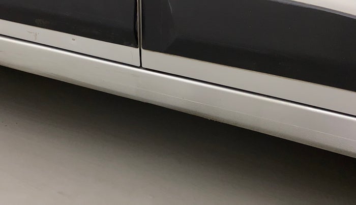 2017 Hyundai Xcent SX 1.2, Petrol, Manual, 92,097 km, Left running board - Slightly dented