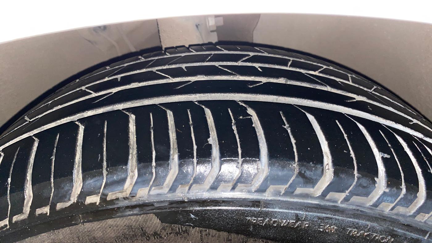 2019 Skoda Octavia L&K 1.8 TSI AT, Petrol, Automatic, 41,967 km, Right Front Tyre Tread